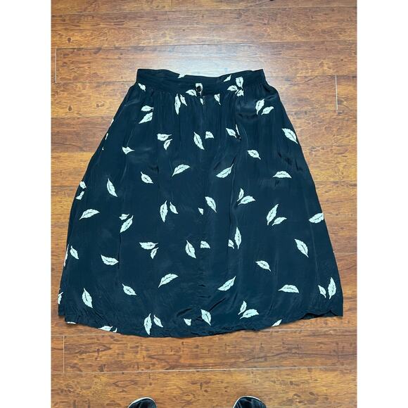 Black Satin Skirt Feather Leaf Print Boho Tattoo of California Size 4 Pockets - Picture 8 of 8